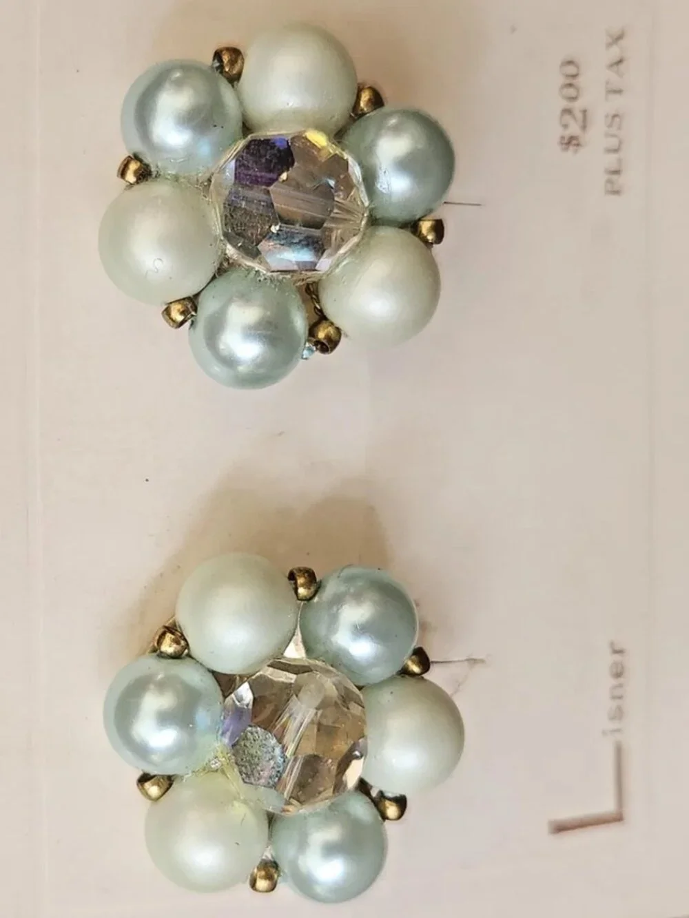 Vtg 1950-60s Lisner Faux Pearl Cluster Aurora Borealis Crystal Clip On Earrings - Picture 2 of 14